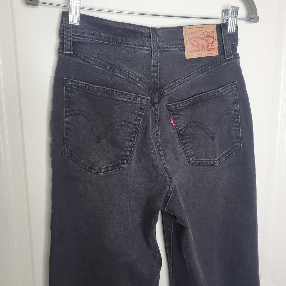 Levi's Black High Rise Ribcage Straight Full Length Jeans - Picture 7 of 11